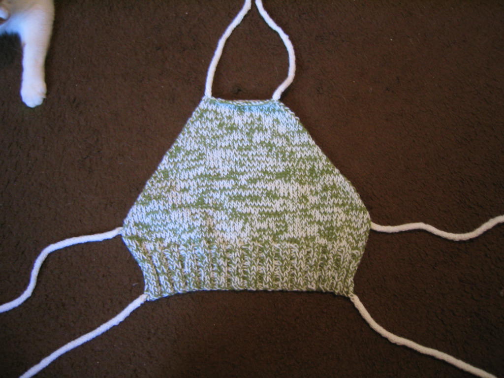 knittedhalter.jpg